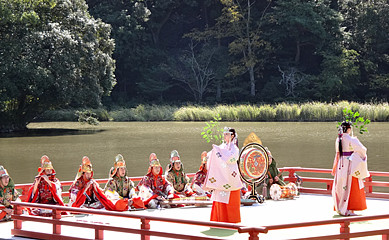 神宮式年遷宮奉祝舞楽 (2013.10)