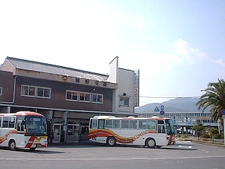 新宮駅前(2000.03)