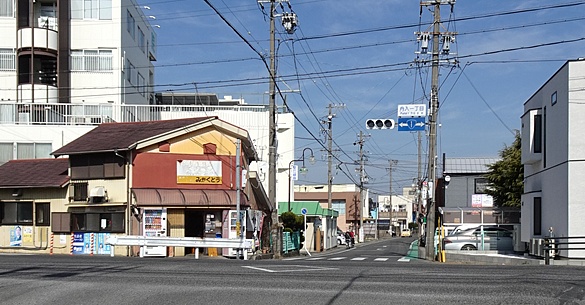 �I�]�����c(�I�]��) ����